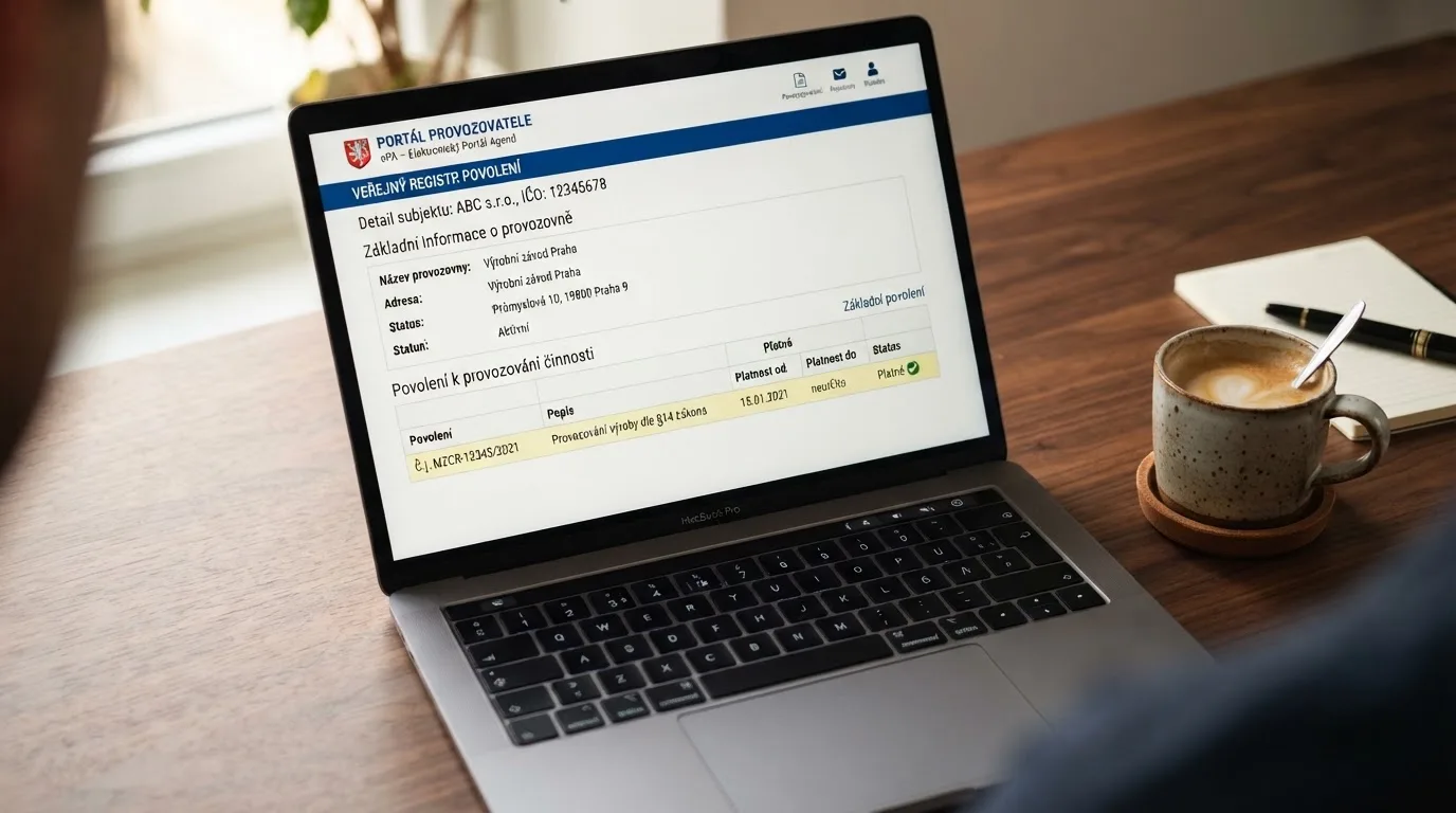 Obrazovka s výřezem z veřejného registru Ministerstva financí ČR, zvýrazněné platné základní povolení operátora
